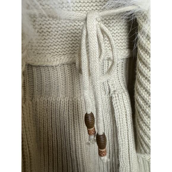 Sisters Sweater Vest Womens XL Faux Fur Trim Ruffle Waterfall Tan White Cream - Picture 4 of 7